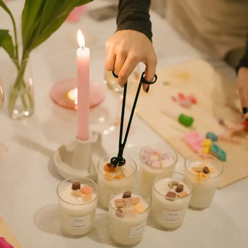 Taller de Velas Arcoiris Toppings 8